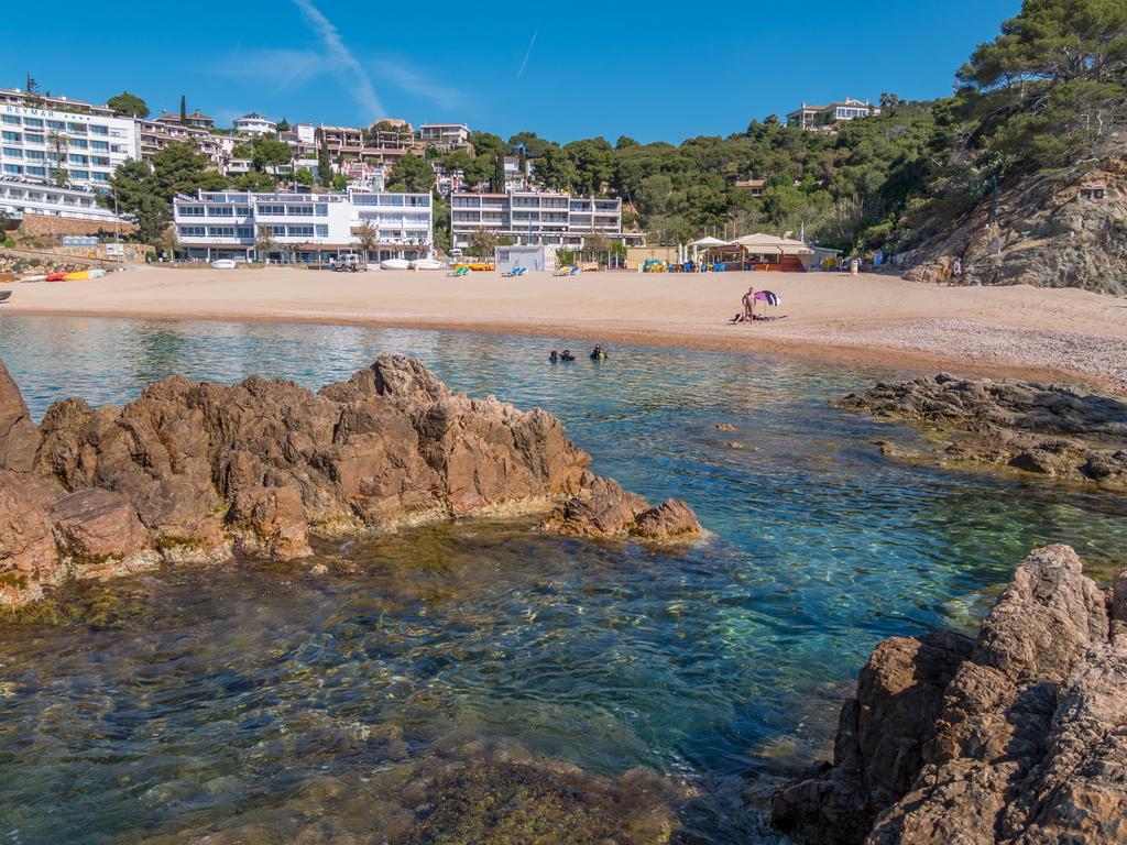 Golden Mar Menuda Hotel Tossa de Mar Exterior photo